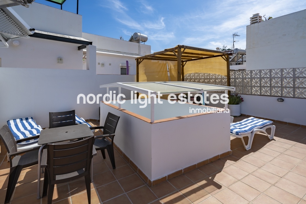 Similar properties Centre, roof terrace with BBQ, sun and beach