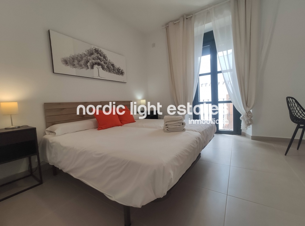 Carabeo. Centre, beach, private roof terrace