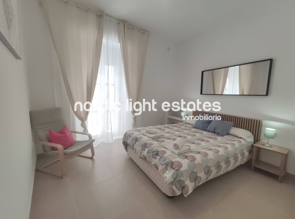Carabeo. Centre, beach, private roof terrace