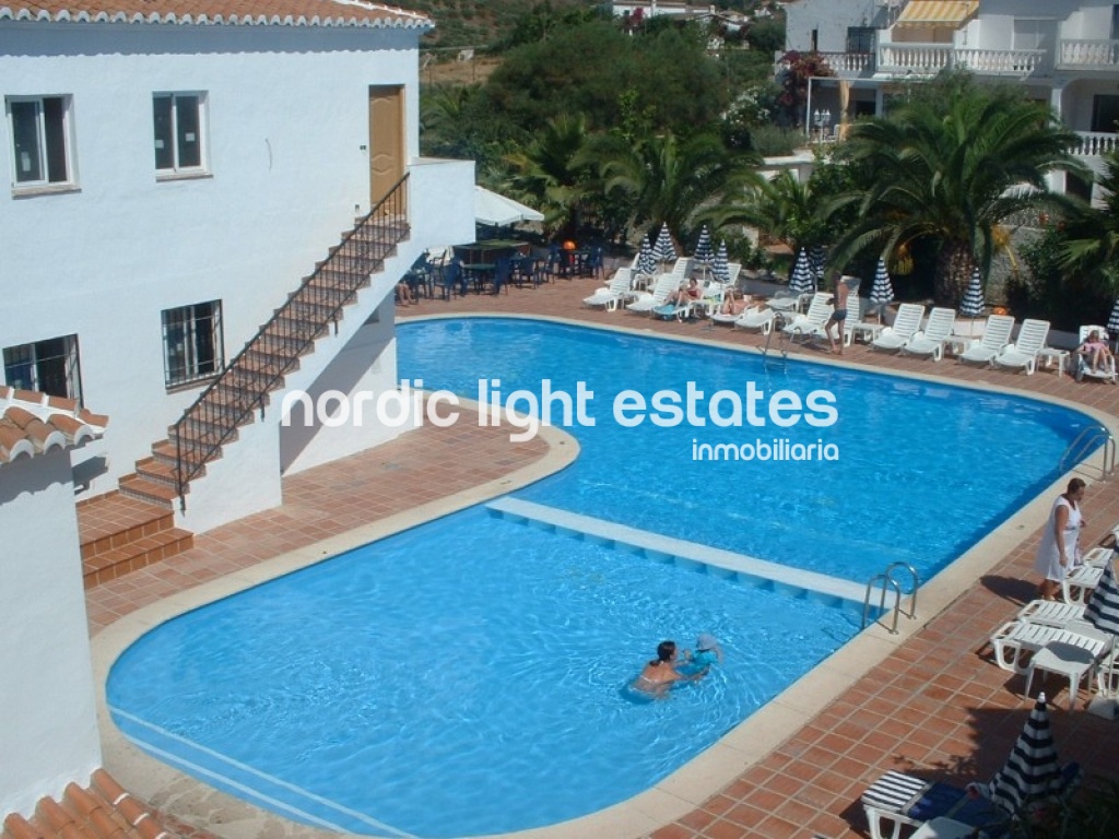 Moderno estudio en las afueras de Nerja