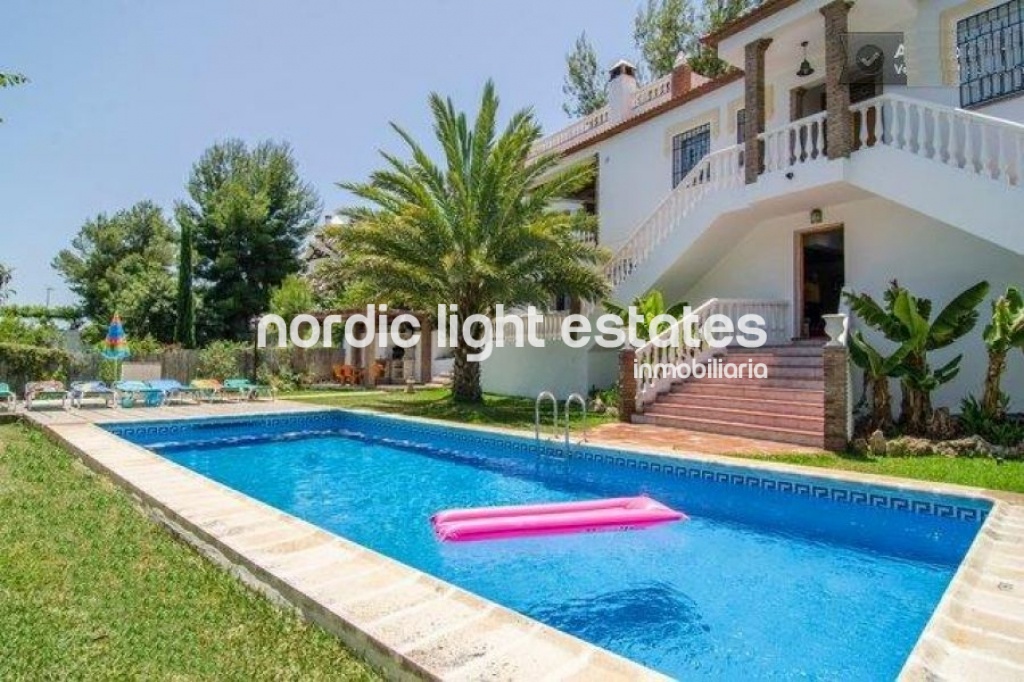 Similar properties Nice villa with private pool