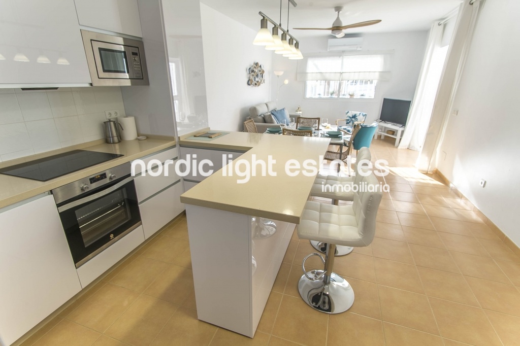 Bright apartment in Torrox Costa