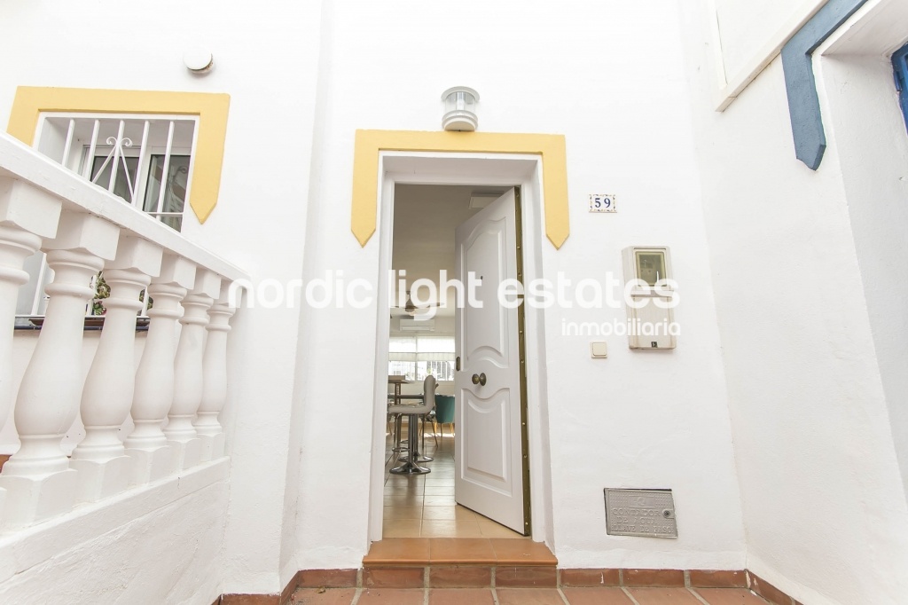 Bright apartment in Torrox Costa