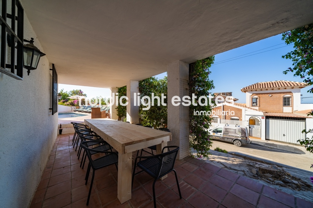 Villa in Nerja with private pool