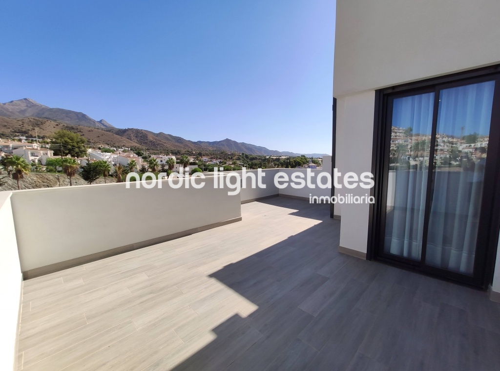 Modern brand new flat in Nerja