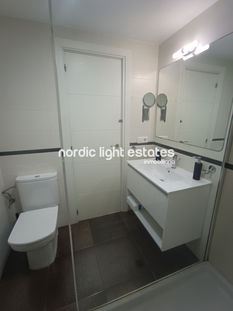 Wonderful newly renovated beachfront flat