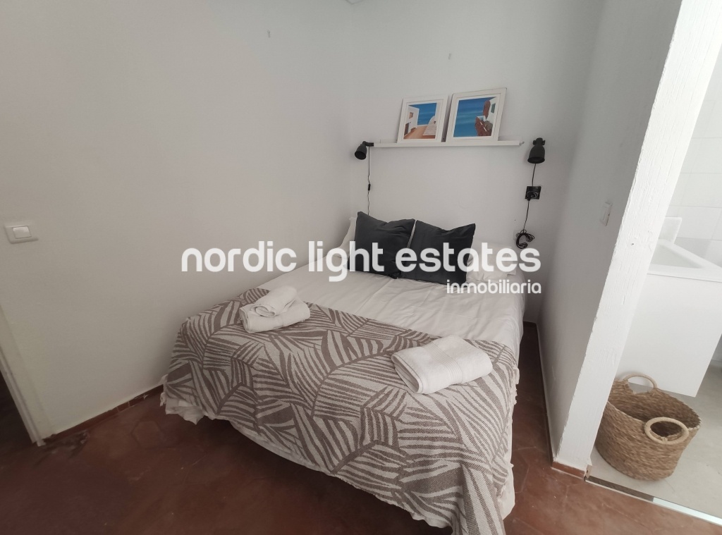 Wonderful newly renovated beachfront flat