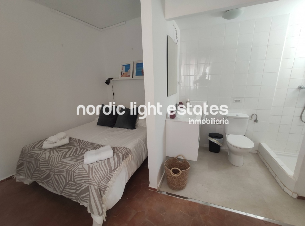 Wonderful newly renovated beachfront flat