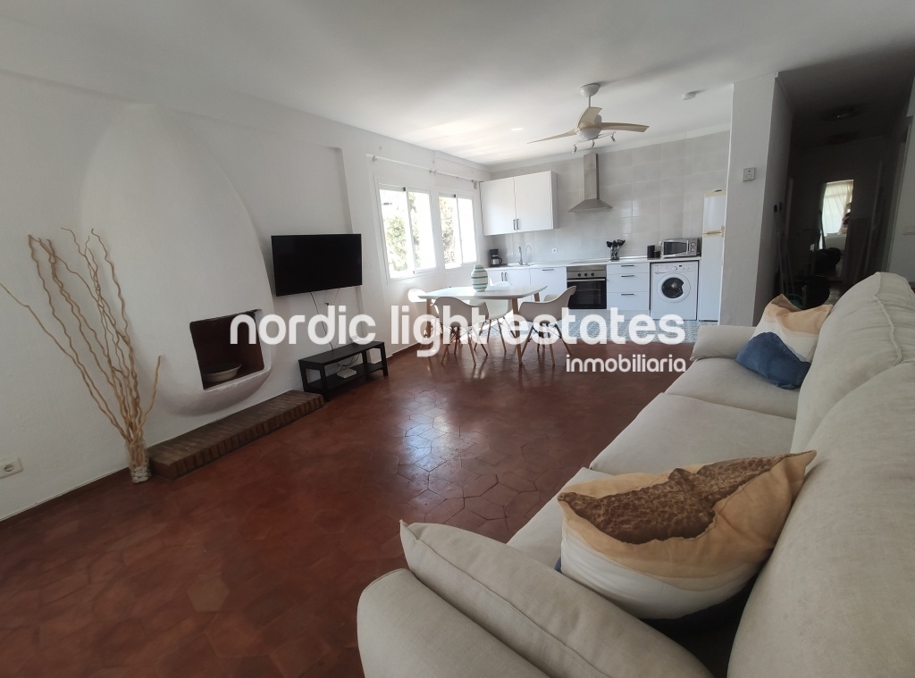 Wonderful newly renovated beachfront flat