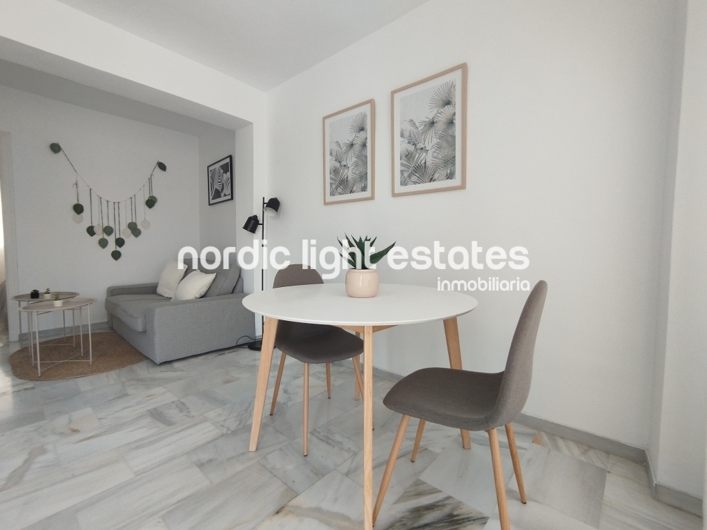 Apartamento luminoso en el centro de Nerja – ideal para dos
