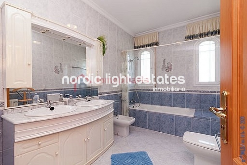 Propiedades similares Villa de lujo en Nerja 