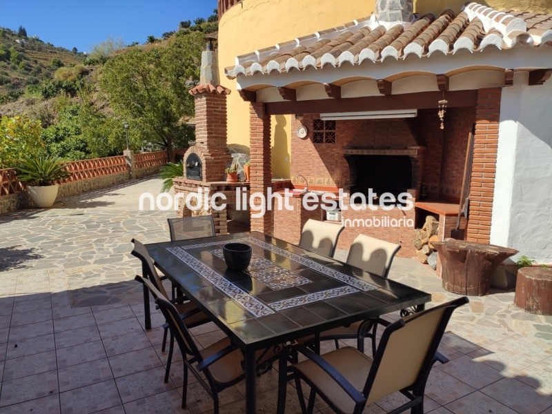 Similar properties Magnificent country villa very close to Torrox
