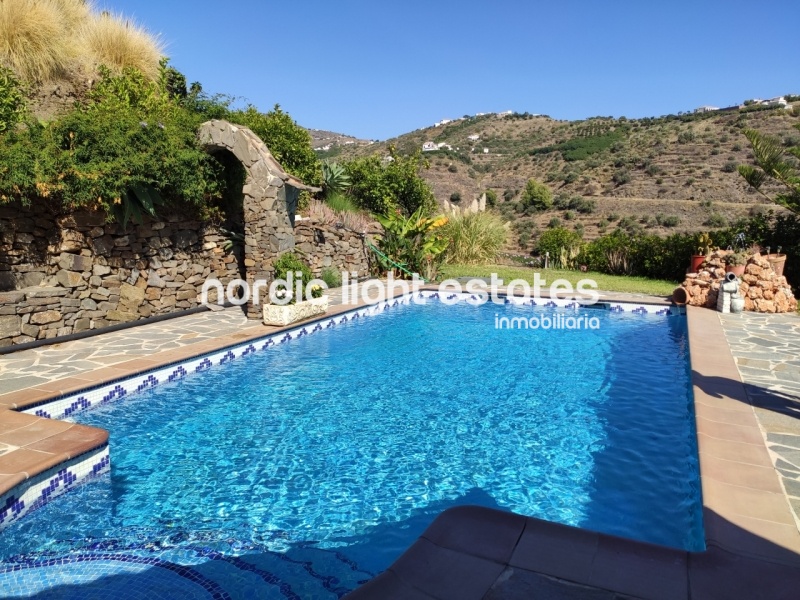 Similar properties Magnificent country villa very close to Torrox