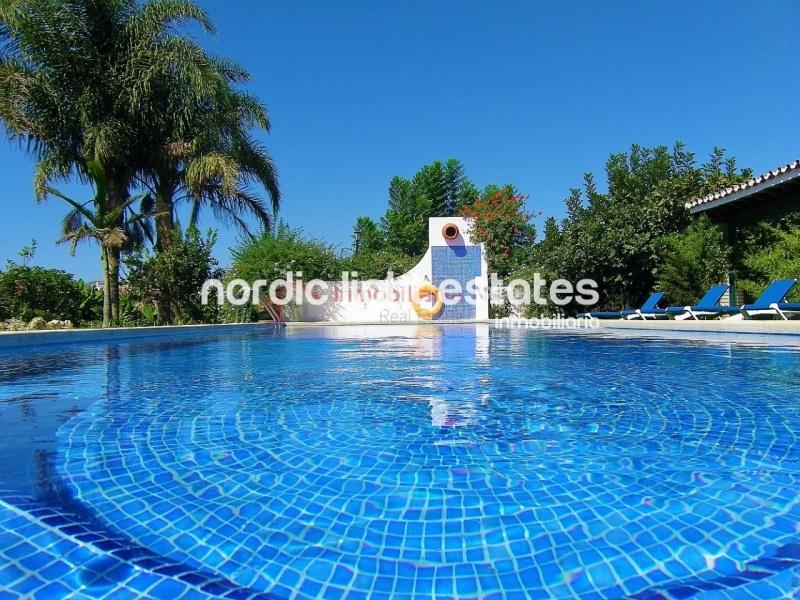 Similar properties Villa in Nerja