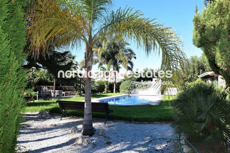 Similar properties Villa in Nerja