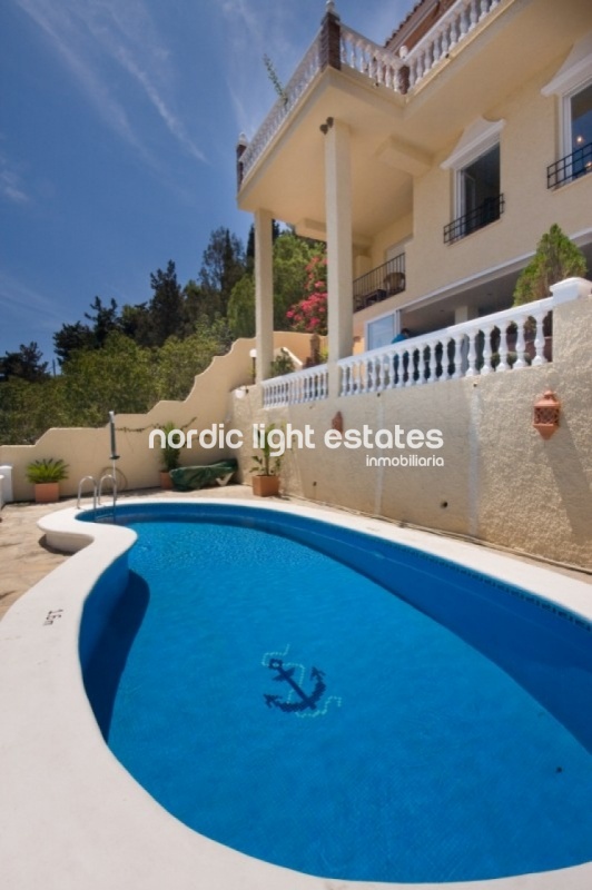 Similar properties Luxury villa in Nerja