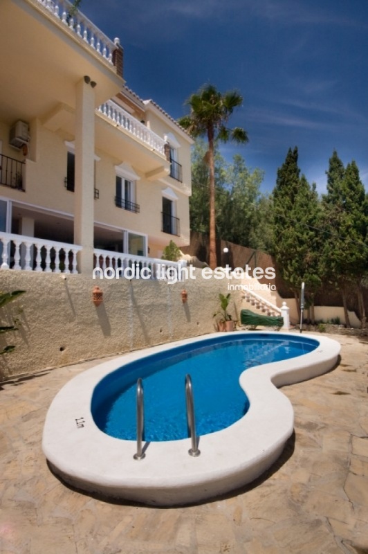 Similar properties Luxury villa in Nerja