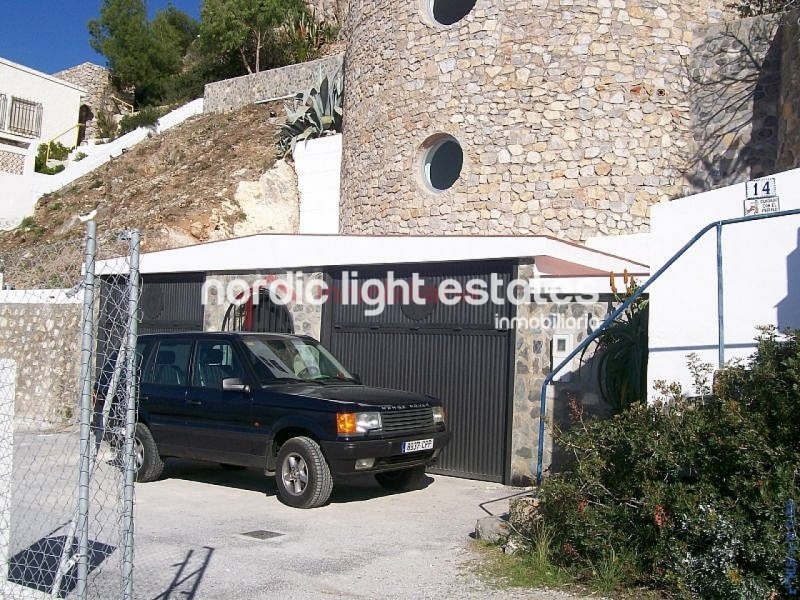 Propiedades similares Villa con vistas panorámicas al mar, primera línea 