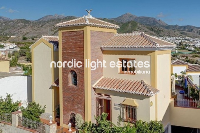 Detached villa for winter rental in Nerja