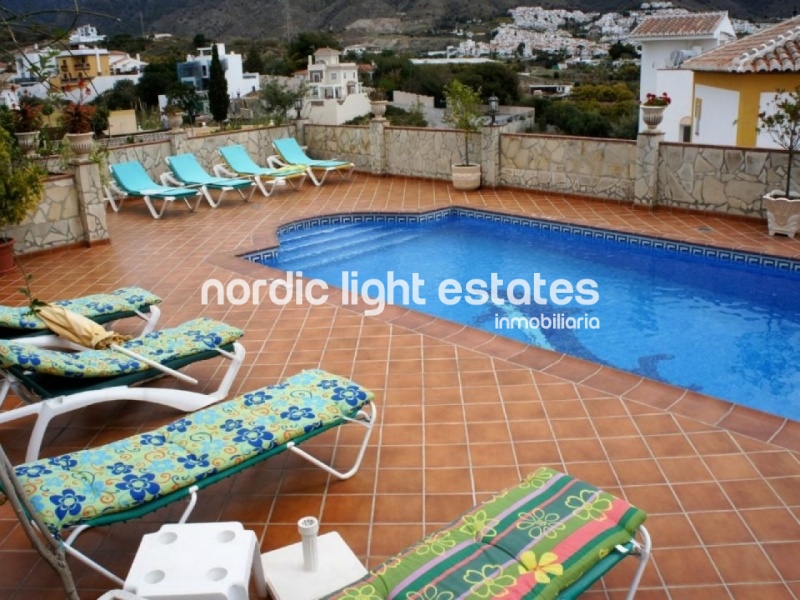 Detached villa for winter rental in Nerja