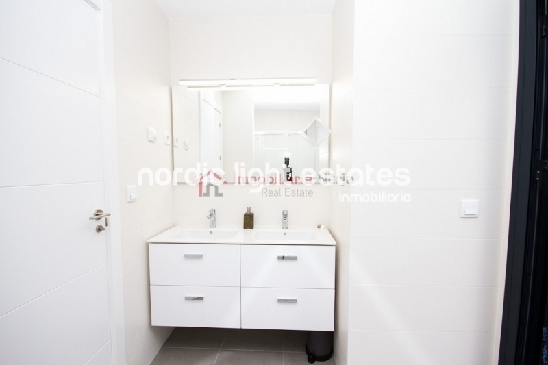 Similar properties Exclusive semi-detached house in Nerja 