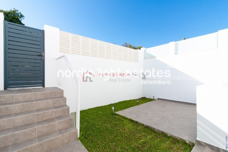 Similar properties Exclusive semi-detached house in Nerja 