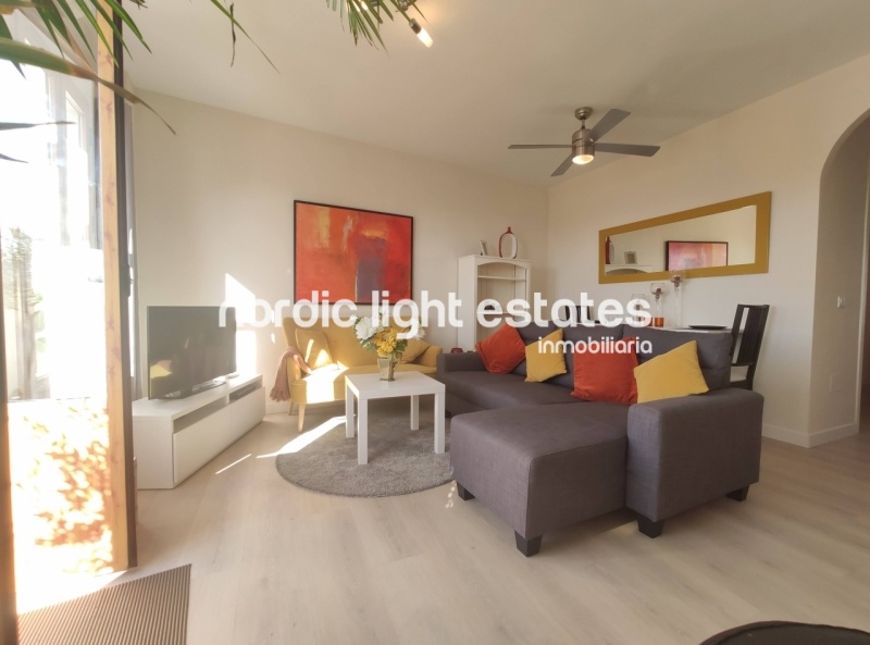 Larga temporada. Ático extraordinario y único en Frigiliana