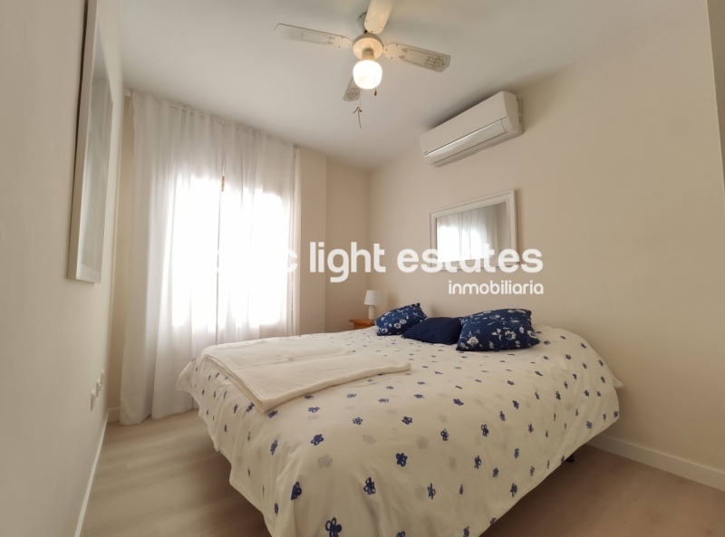 Larga temporada. Ático extraordinario y único en Frigiliana