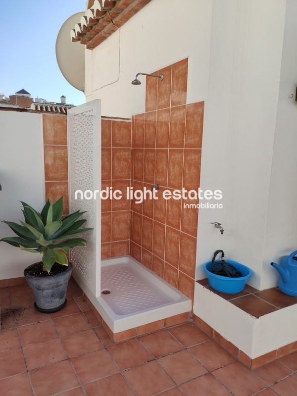 Larga temporada. Ático extraordinario y único en Frigiliana