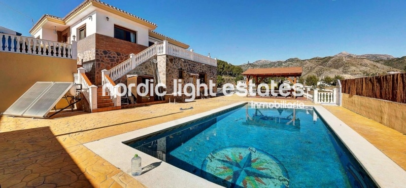 Similar properties Brillant villa in Nerja with pool