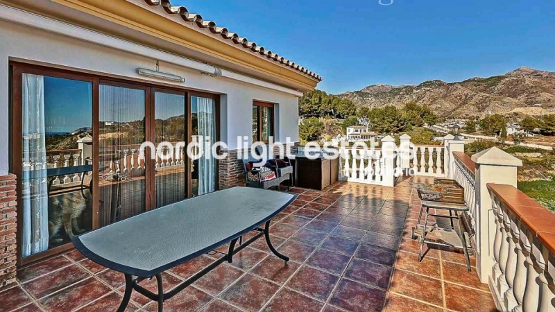 Similar properties Brillant villa in Nerja with pool