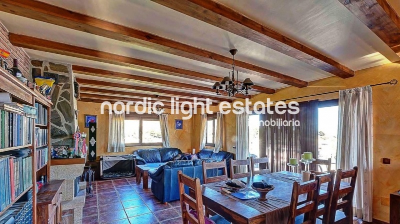 Propiedades similares Villa en Nerja con piscina