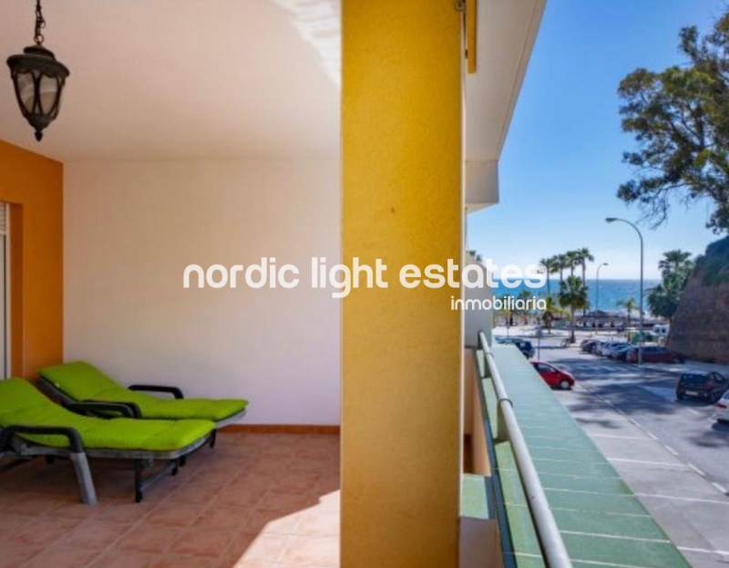 Propiedades similares Segunda línea de la playa. Apartamento con vistas al mar
