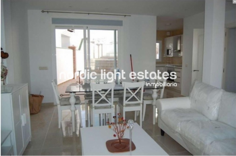 Propiedades similares Fabulosa villa con piscina en Nerja 