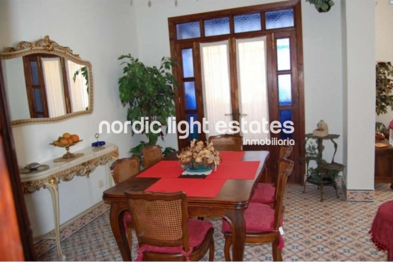 Propiedades similares Villa con piscina en Nerja 