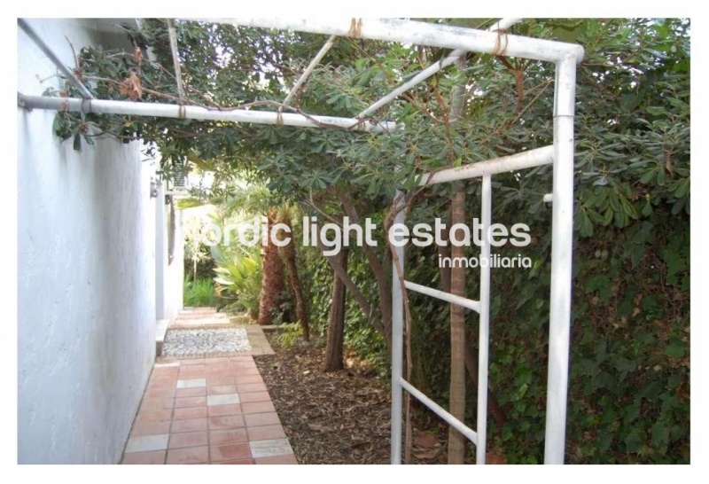 Propiedades similares Villa con piscina en Punta Lara, Nerja 
