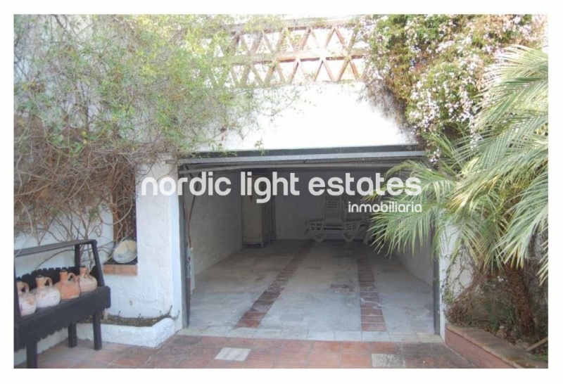Propiedades similares Villa con piscina en Punta Lara, Nerja 