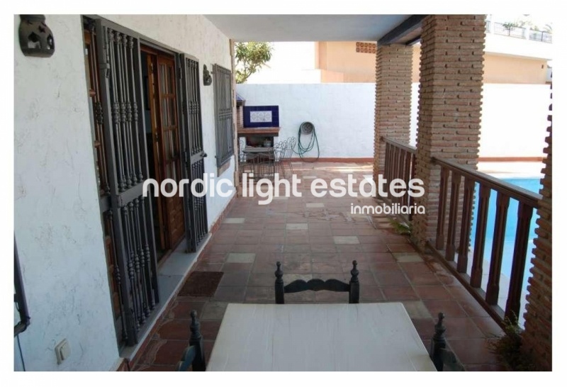 Propiedades similares Villa con piscina en Punta Lara, Nerja 