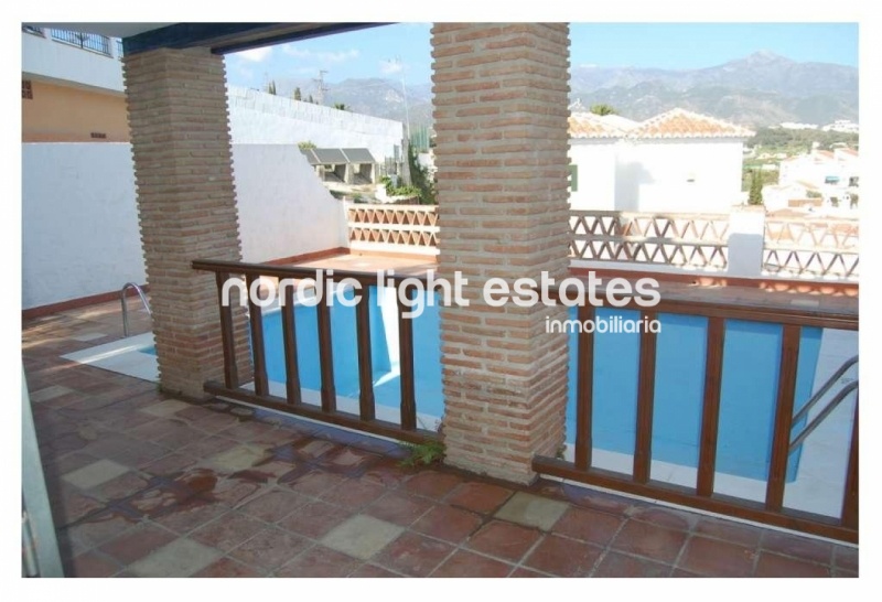 Similar properties Villa with pool in Punta Lara, Nerja 