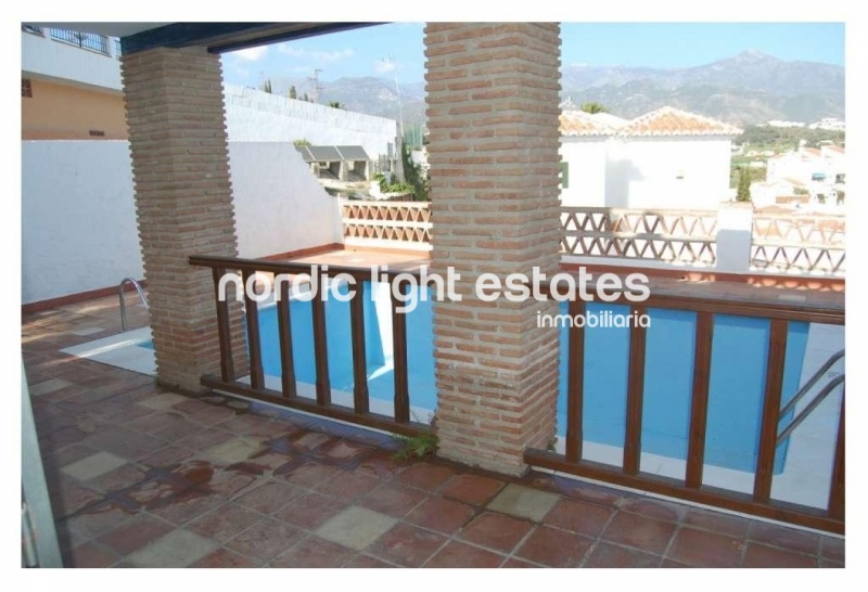 Propiedades similares Villa con piscina en Punta Lara, Nerja 