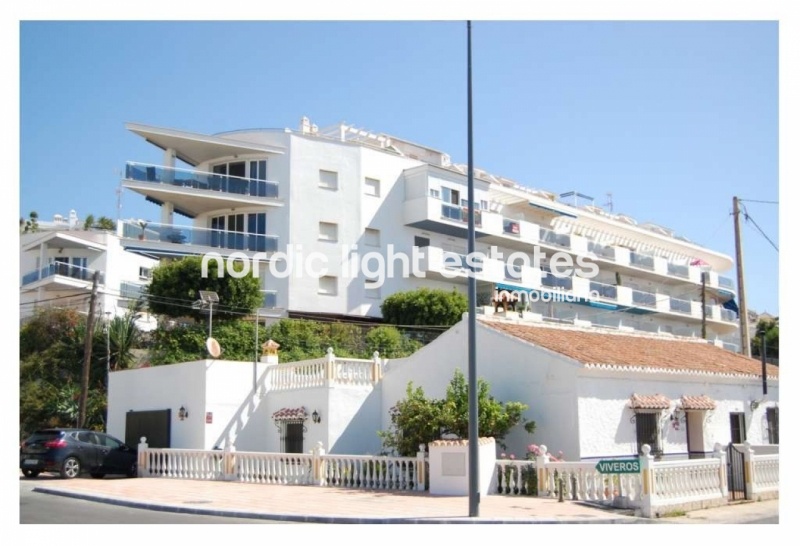 Apartment on the beachfront in Torrox