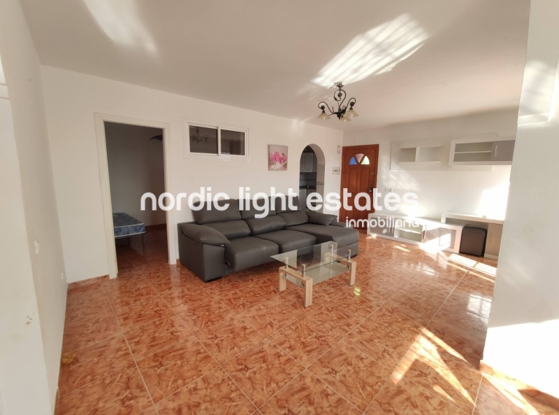 Similar properties House in Chimenea with lots of outside space