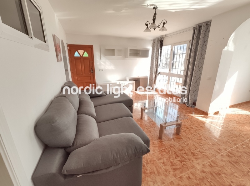 Similar properties House in Chimenea with lots of outside space
