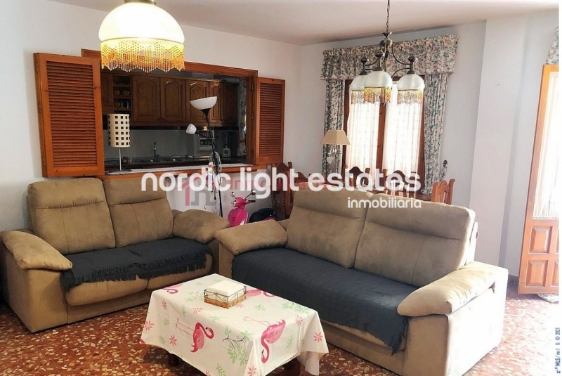 Top floor apartment in Frigiliana 