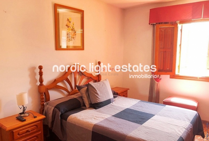 Top floor apartment in Frigiliana 