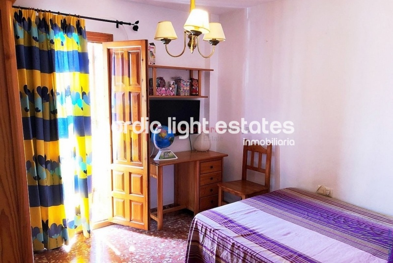 Top floor apartment in Frigiliana 
