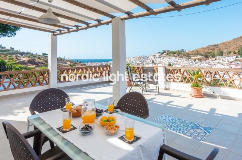 Villa in walking distance to Torrox Pueblo