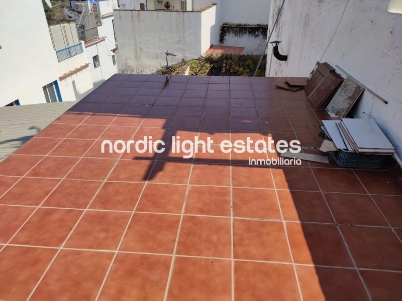 Casa de pueblo para reformar en Torrox