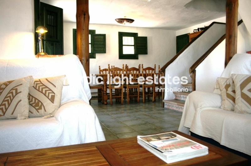 Excelente villa entre Nerja y Frigiliana 