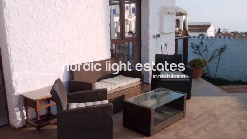 Propiedades similares Villa en Nerja con vistas al mar